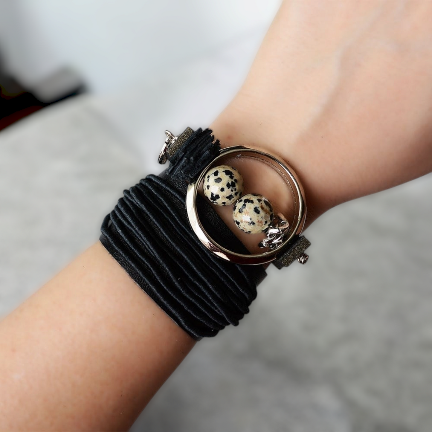 Benekli Jasper Taşlı Deri Bileklik