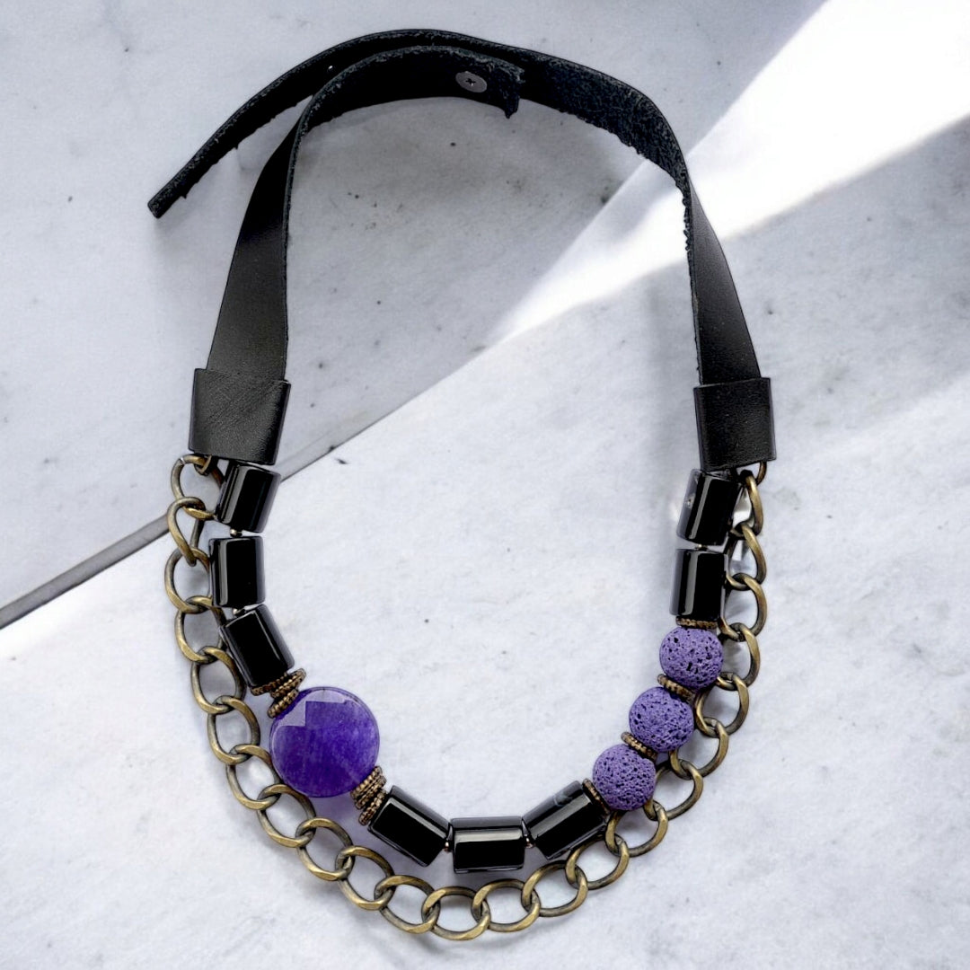 Akik ve Lav Taşlı Siyah Deri Kolye