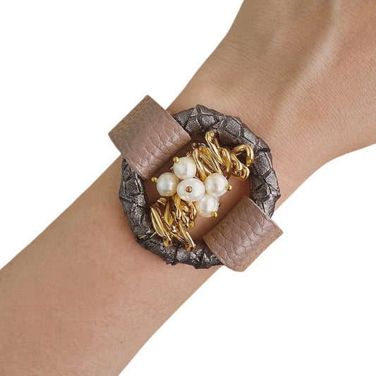 İncili Deri Bileklik