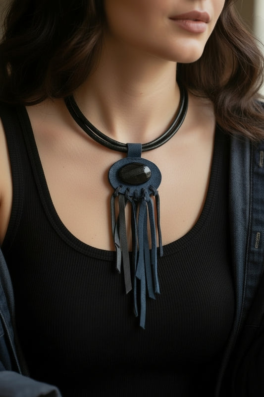 Oniks Taşlı Deri Kolye