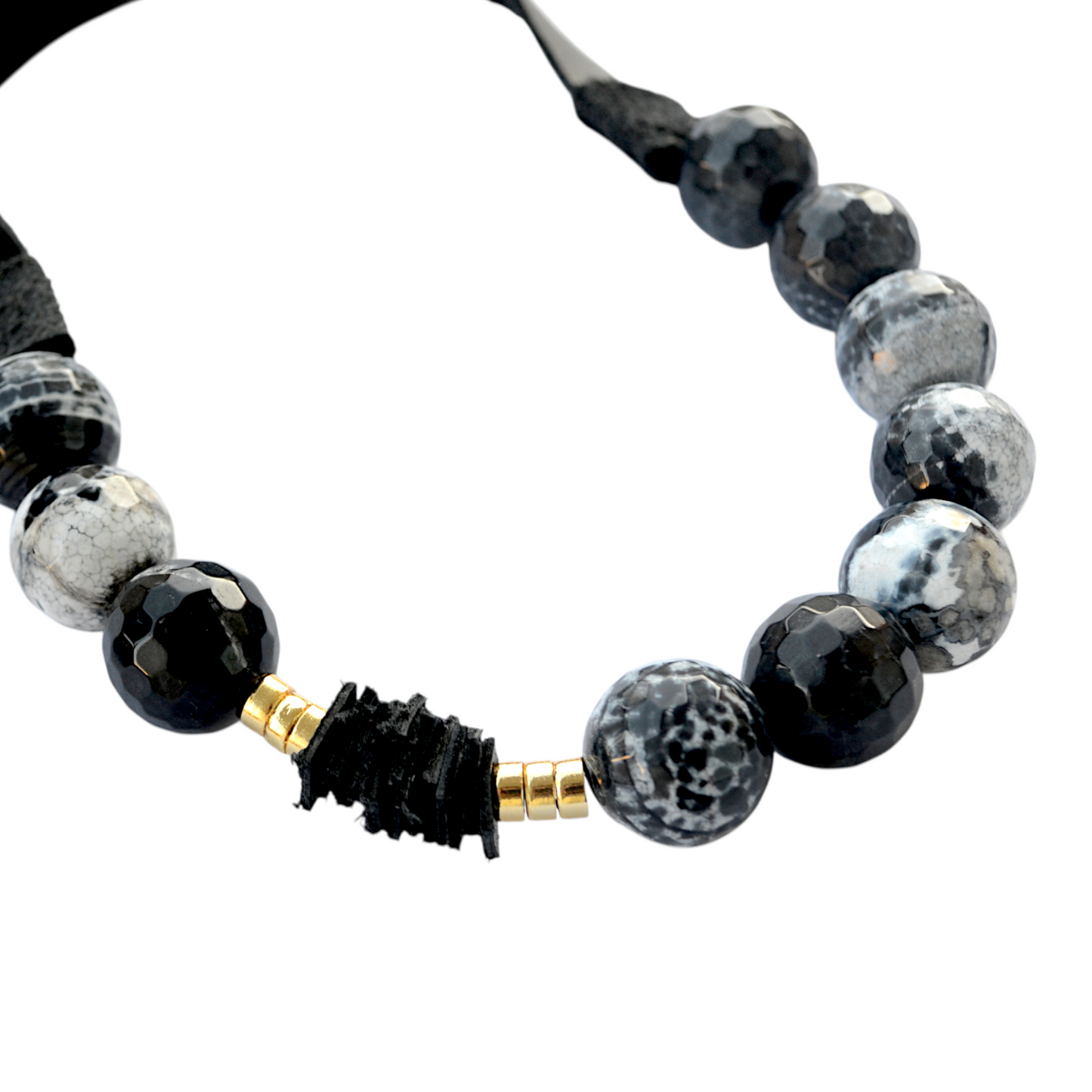 Akik Taşlı Siyah Deri Kolye