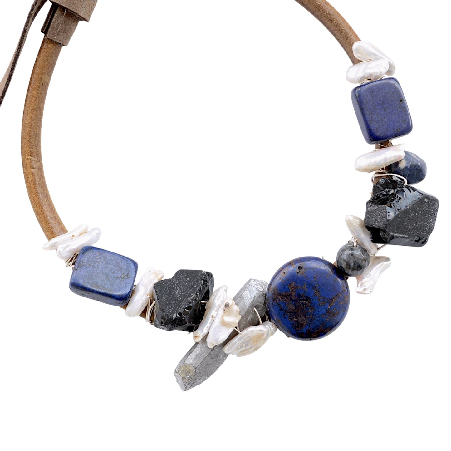 İnci ve Lapis Lazuli Taşlı Deri Kolye