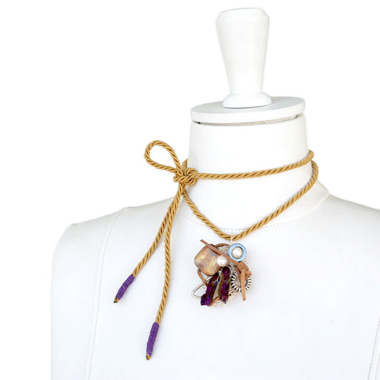 Titanyum Kuvars Taşlı Kordon Kolye