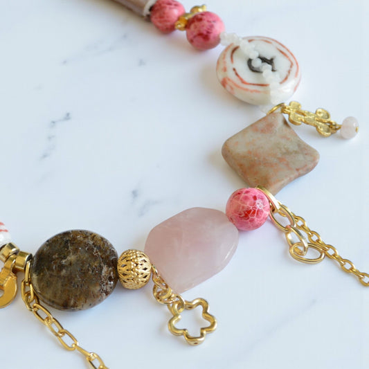 Pembe Doğal Taş Kolye