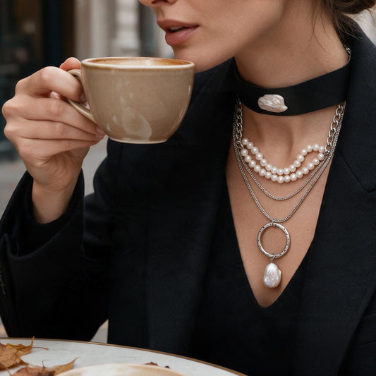 Baroque and Culture Pearl Necklace