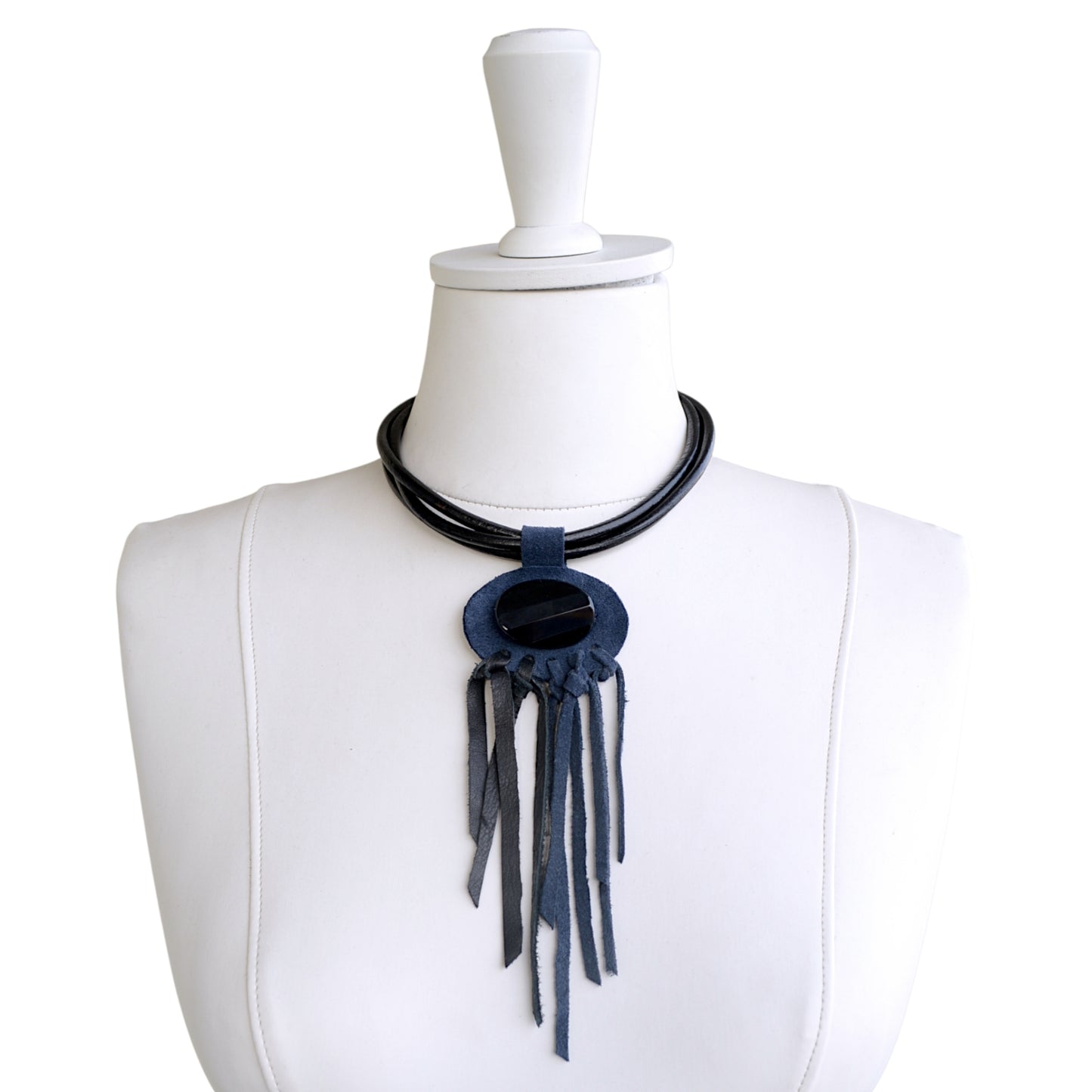 Oniks Taşlı Deri Kolye